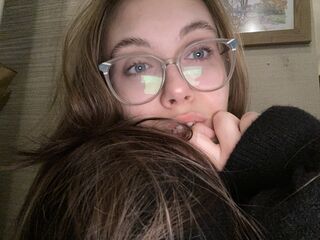 sex show online EmilyLoven