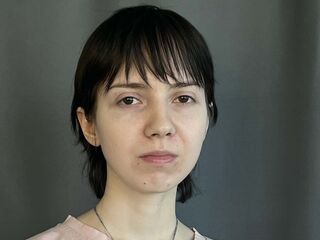 camgirl fingering shaved pussy EsterSugimoto