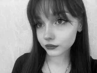 hot naked webcam girl EvelynnCaillouet