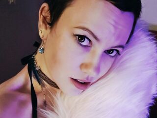 nude webcam girl FleurLis