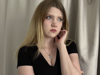 hot cam girl fingering GemmaCiliberto