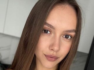 camgirl livesex GeralynSchuck