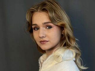 naughty cam bitch HelenPetrini