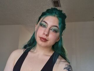 naked camgirl masturbating with dildo IreaDecent