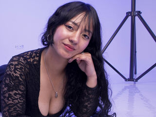 voyeur webcam IsabellaBot