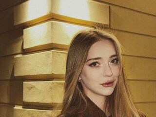 sexy webcamgirl pic IvaBusack