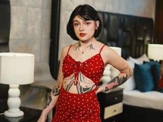 hot camslut IvanaDeLuca