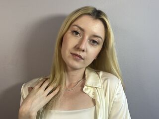 adult web cam JeanneHolmes