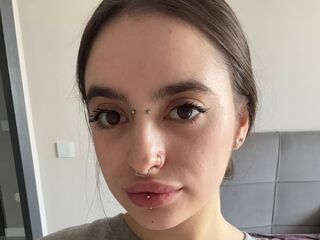 camwhore fingering pussy JellyManrea