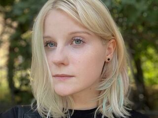 naked webcamgirl photo JoanJones