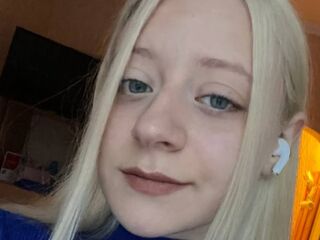 fingering camgirl video JoannieMaglioli