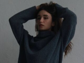 fingering girl cam JoleenLimbaugh