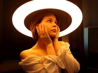 naked webcamgirl picture JoslynDelmolino