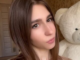 free liveshow KarieChuong