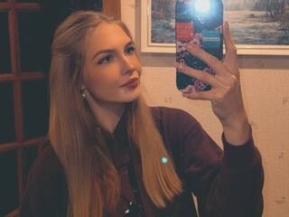 erotic webcam KateyTouriny