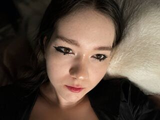 naked girl with live cam KendalChalet