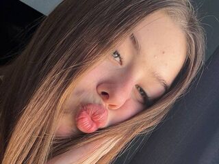 free live chatroom KristiGroun