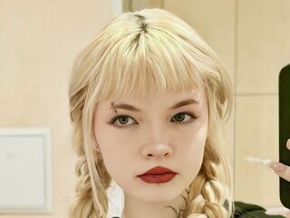 bedroom cam LatashaLafevre