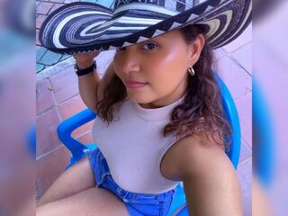 hot camwhore LauraPhol