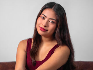 kinky video chat performer LeiaHoney