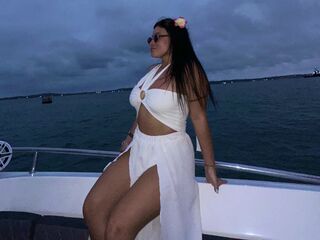spy webcam LeilaCole