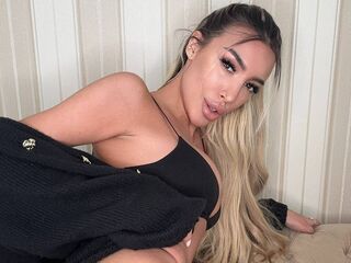 nude webcam girl photo LexiAce