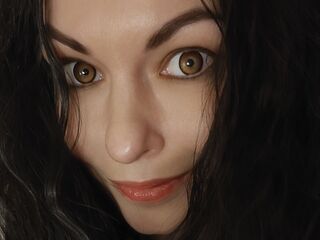 camgirl masturbating with vibrator LiliVixen