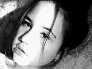 free web cam chat LoriFlox