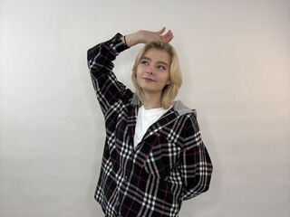 erotic cam video LorieYancy