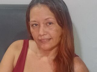 cam girl chat room Luzmari