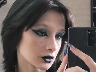 naughty camgirl picture MeriHollway