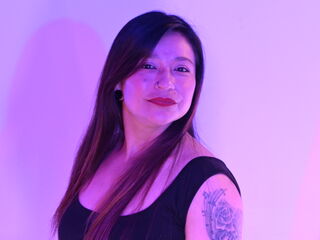 cam girl masturbating with vibrator MiaMonse