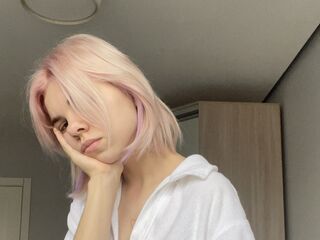 free webcam chatroom MilaVonder