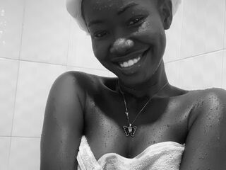 cam girl masturbating with vibrator MonaReign