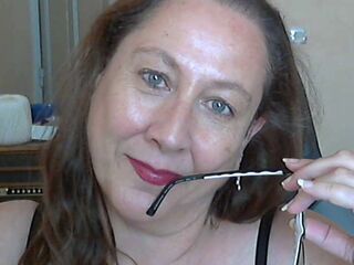 girl cam live MyriamLevieux