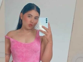 chatroom webcam NikkyBotero