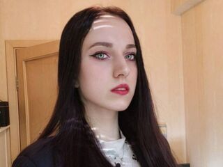 beautiful girlcam OttilieFurness