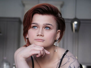 naked camgirl masturbating with vibrator PeachAveline