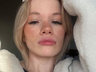 webcam live show RenitaKoo