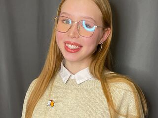 camsex RomanaGuethle