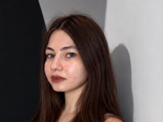 adult liveshow RoselynSvatek