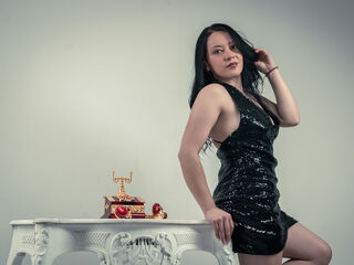 cam girl masturbating with vibrator SamNova