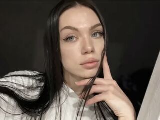 camgirl playing with sex toy SelemeneMoon