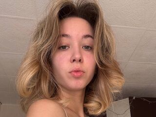 camwhore photo SilvaShintaku