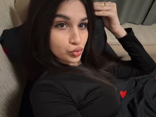 naked camgirl fingering pussy TaylorDegasperis