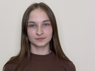 camgirl playing with vibrator TeresaWildness