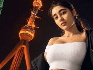 nude webcam girl picture TessieFardo