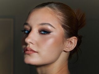 camwhore picture VerniaGrenon