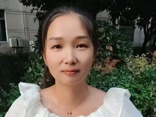 naked girl with webcam fingering Yingmeizi