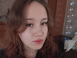cam girl YvettePreisner